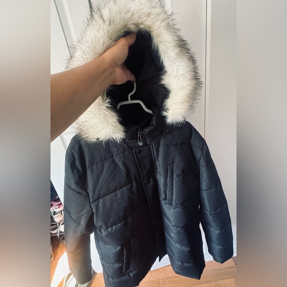 Noize Black Jacket with White Fur Hood